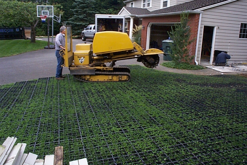 The cost of VersiGrid is quickly offset by the savings in turf and lawn rehabilitation after the remodel or construction project is completed.  The clients were extremely pleased with the cleanliness of their home during the entire project, and neighborhood streets remained clean and free of mud or debris during the  project (a rarity in Washington state).