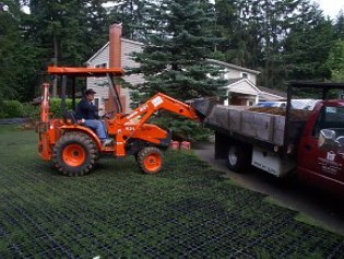 VersiGrid temporary grass paving for construction access